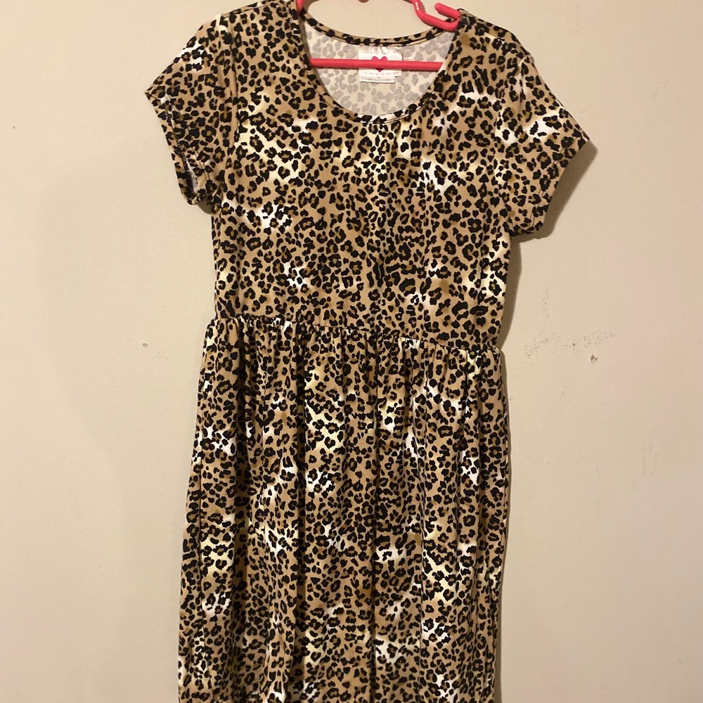 Girls leopard print dress